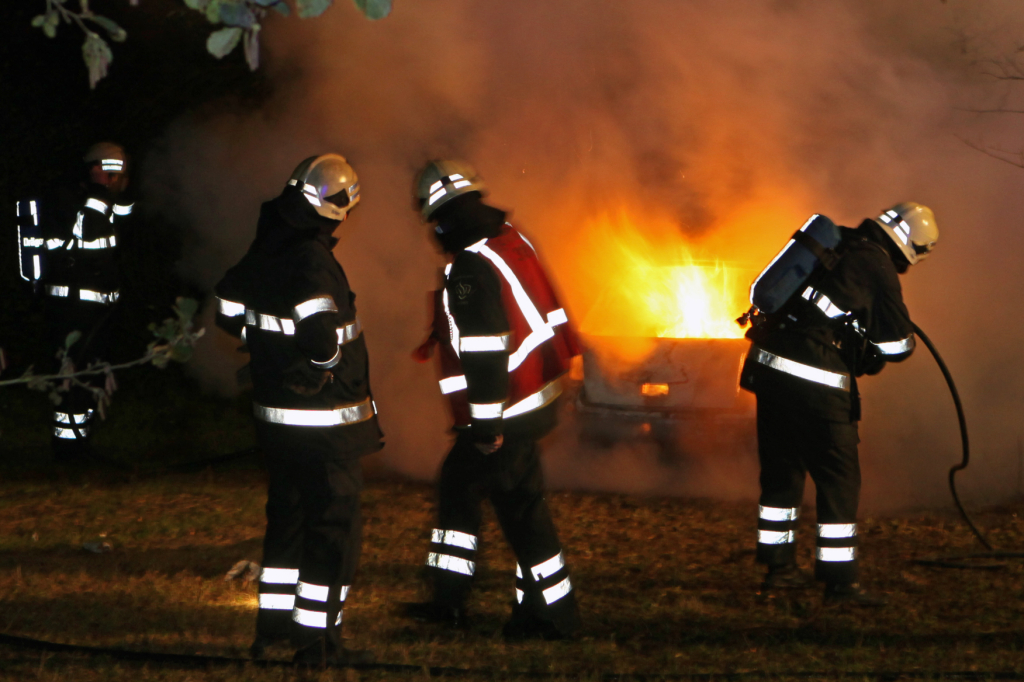 2011-10-26 2364 Drunen Kanaalweg autobrand