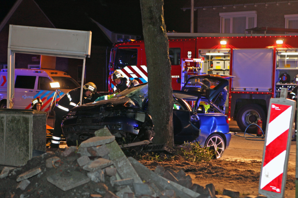 2012-01-22 4769 Drunen Bosscheweg ongeval