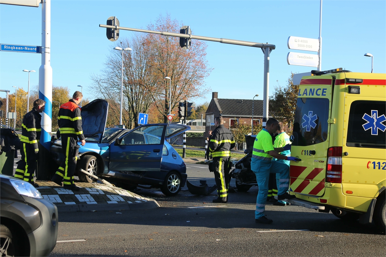 2014-11-18 4936 Tilburg Ringbaan Noord man flipt