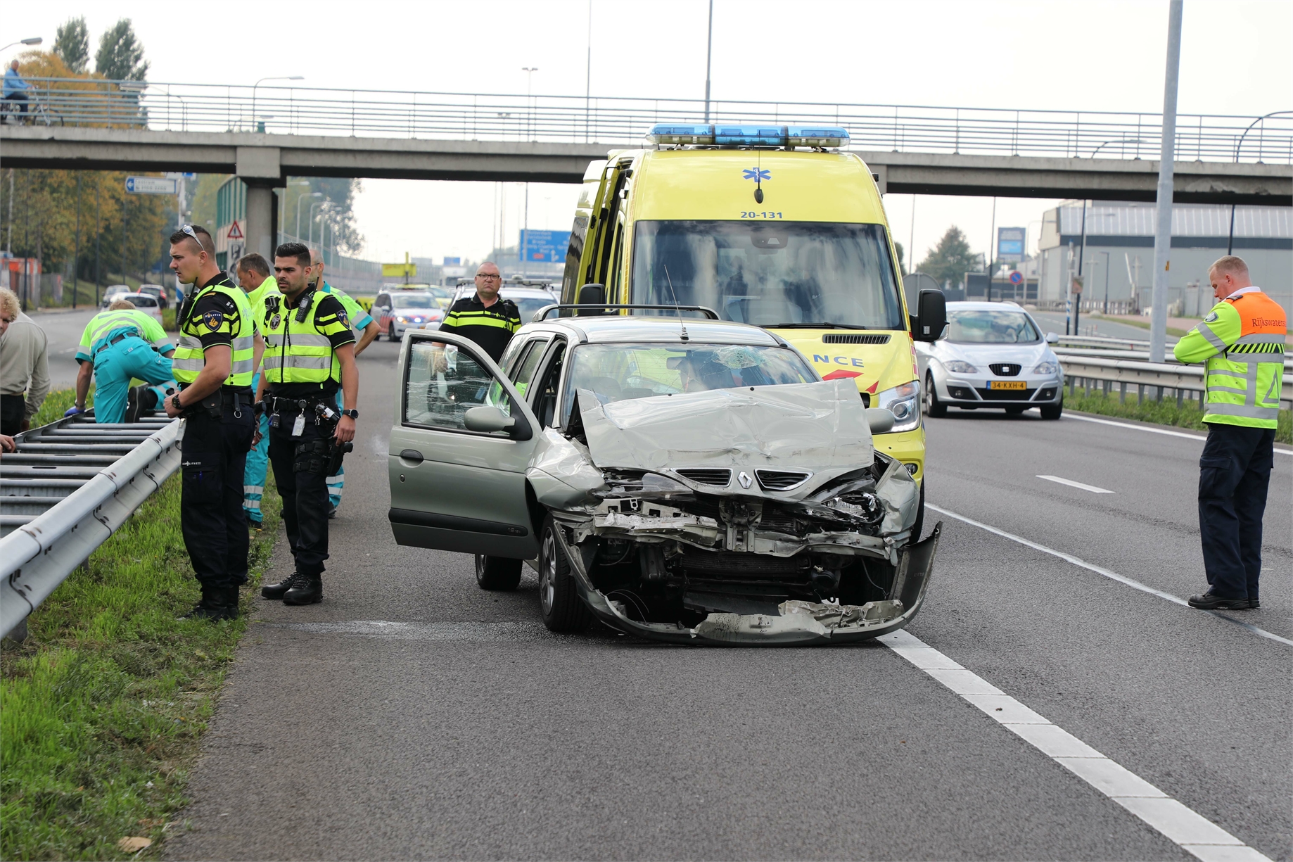 2018 10 06 0717 Waalwijk A59 ongeval auto vrachtauto