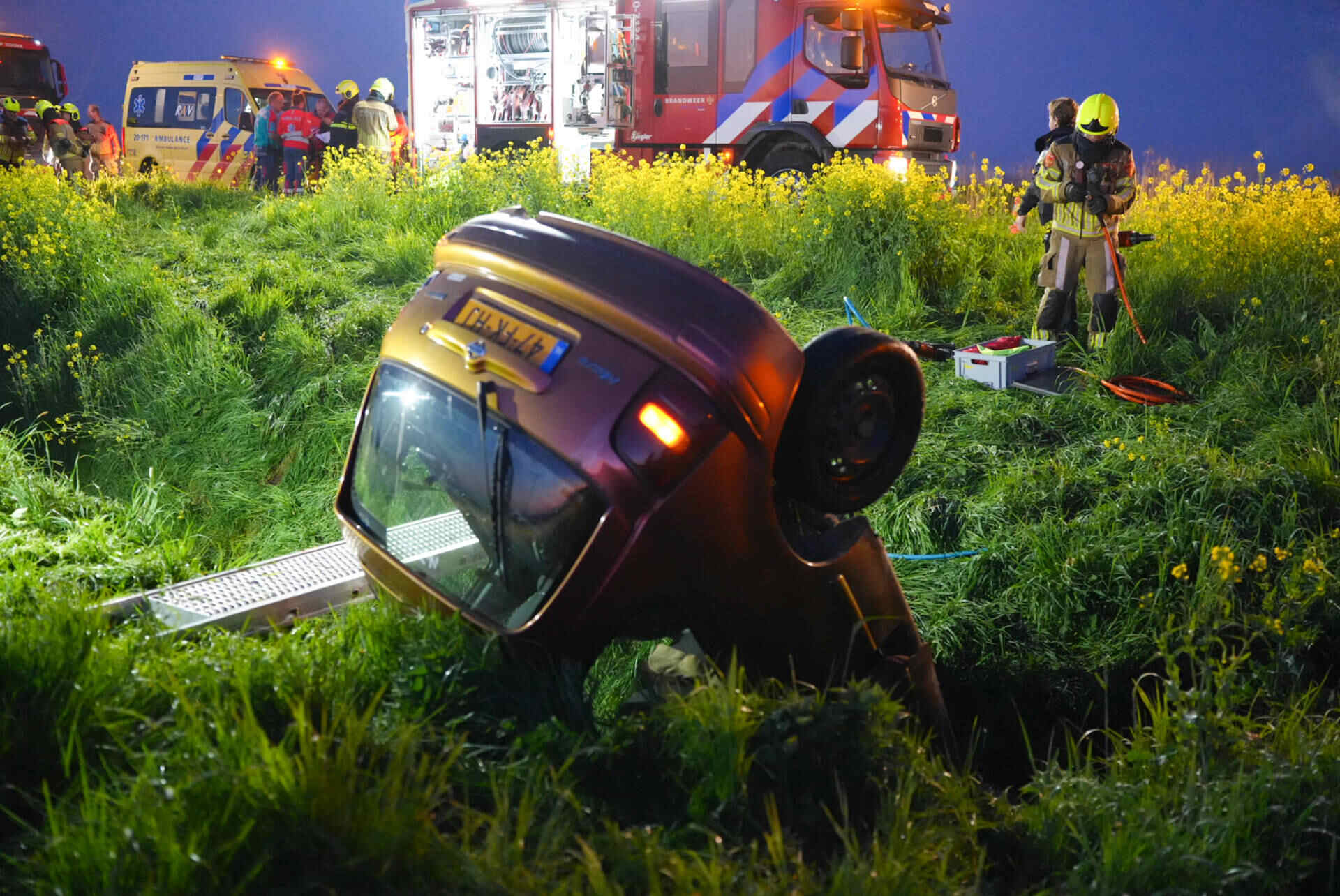 2019 04 27 4837 Loon op zand Loonsehoek nieuwe auto uit de bocht