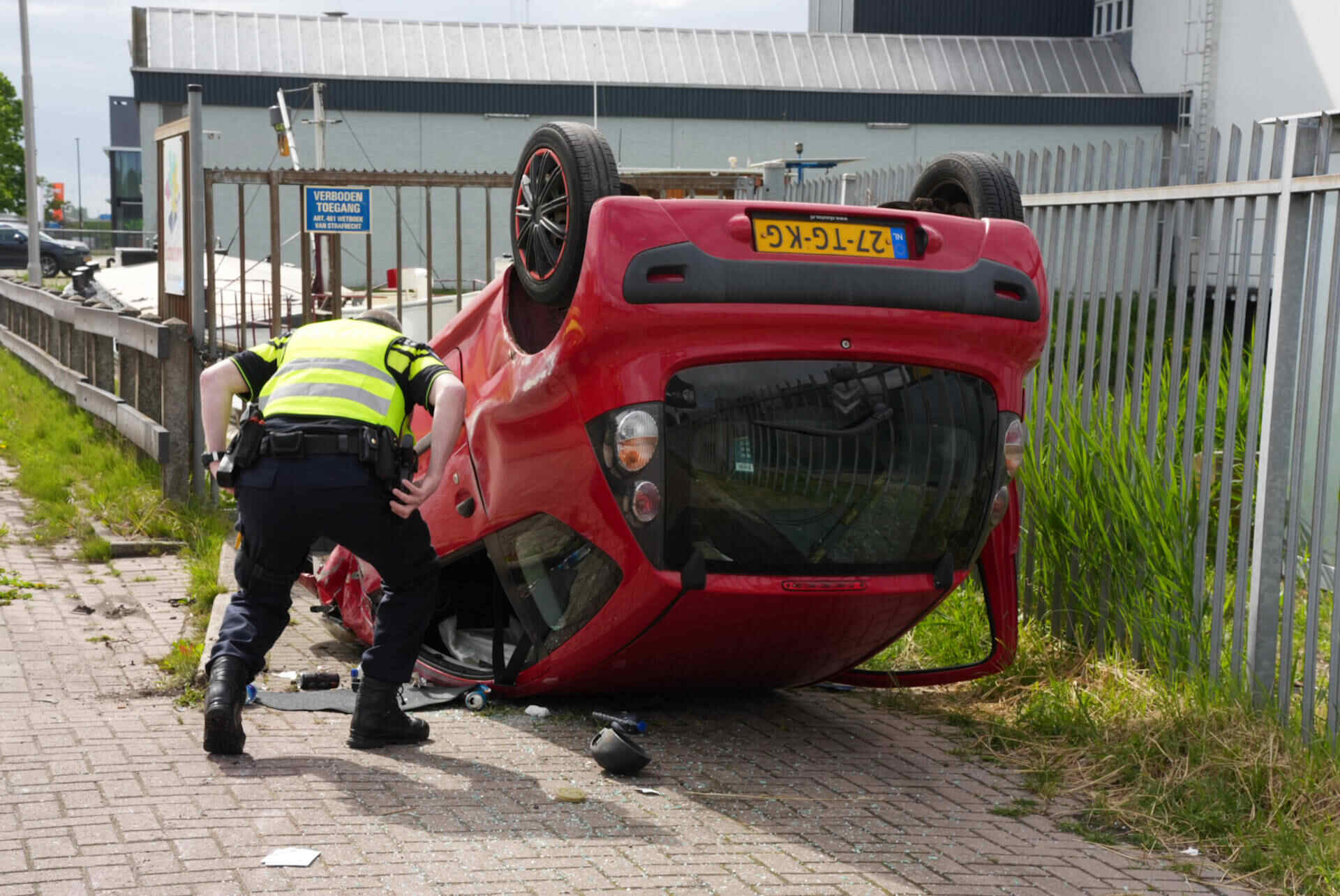 2019 04 27 4837 Loon op zand Loonsehoek nieuwe auto uit de bocht