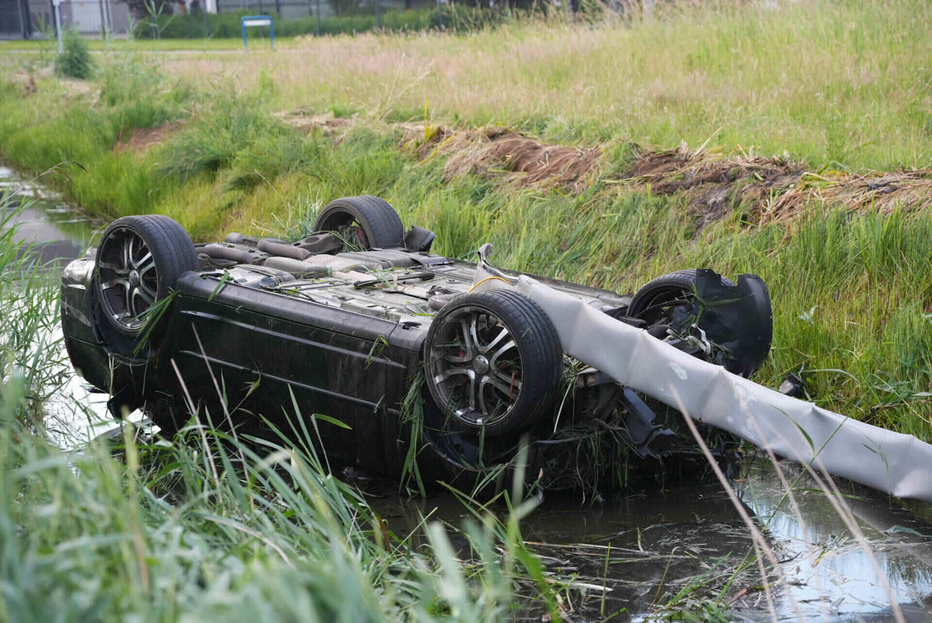 2019 04 27 4837 Loon op zand Loonsehoek nieuwe auto uit de bocht