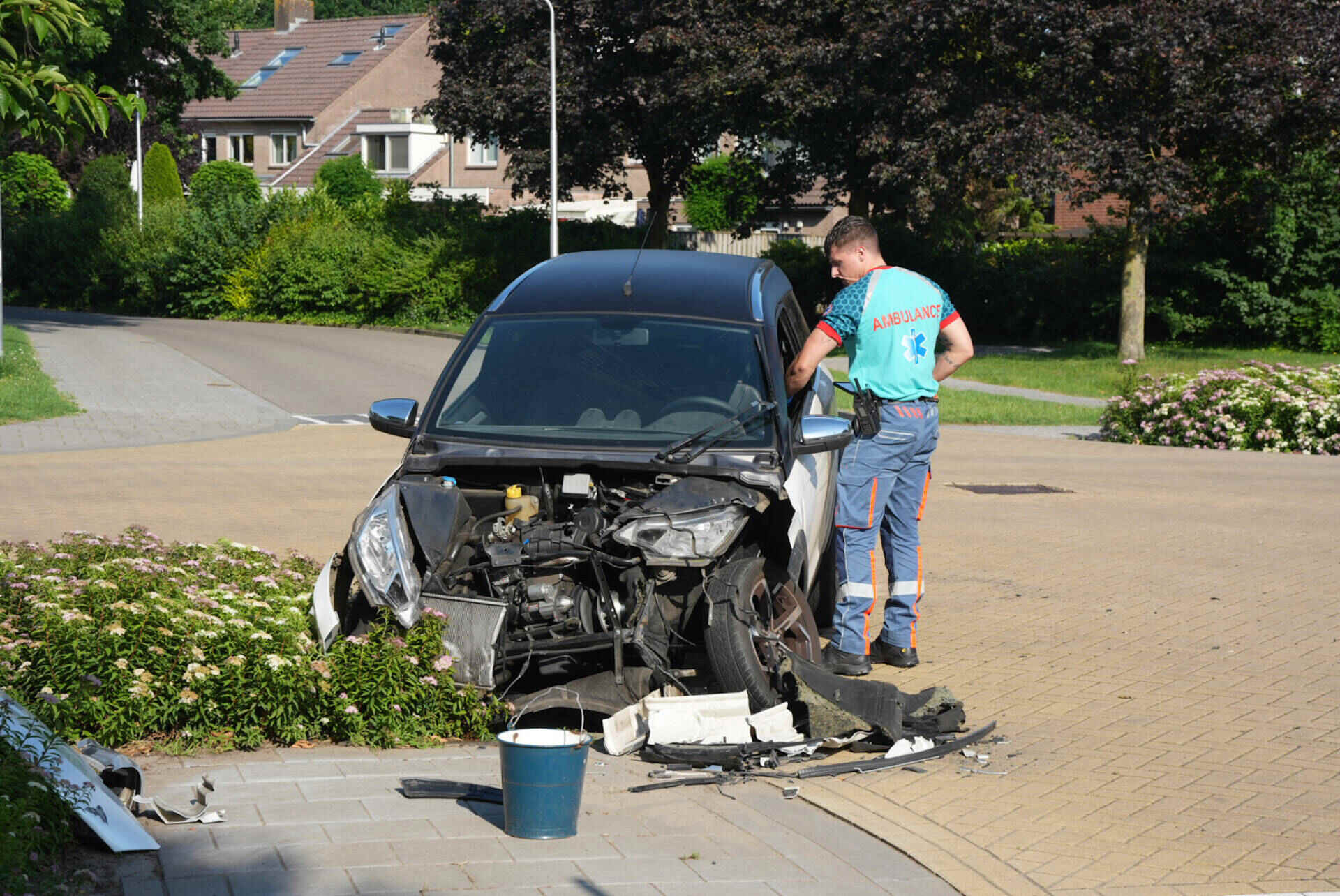 2019 04 27 4837 Loon op zand Loonsehoek nieuwe auto uit de bocht