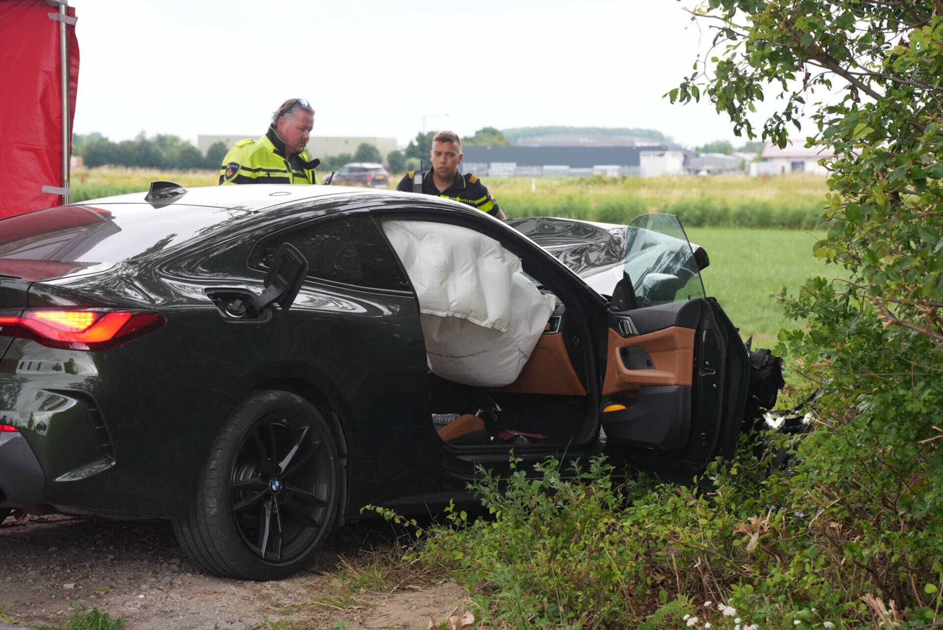 2019 04 27 4837 Loon op zand Loonsehoek nieuwe auto uit de bocht