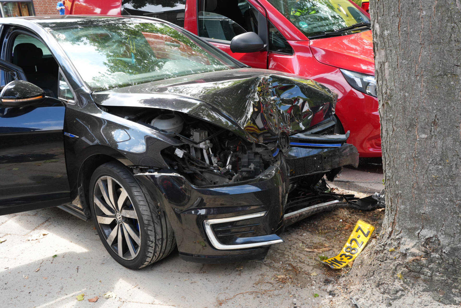 2019 04 27 4837 Loon op zand Loonsehoek nieuwe auto uit de bocht