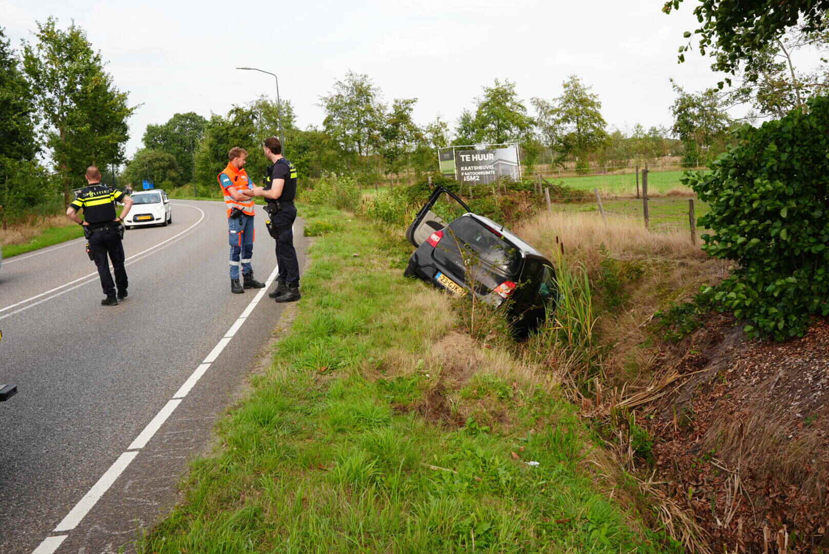 2019 04 27 4837 Loon op zand Loonsehoek nieuwe auto uit de bocht